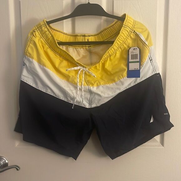 Nautica swimsuit new with tag size large - Picture 1 of 3